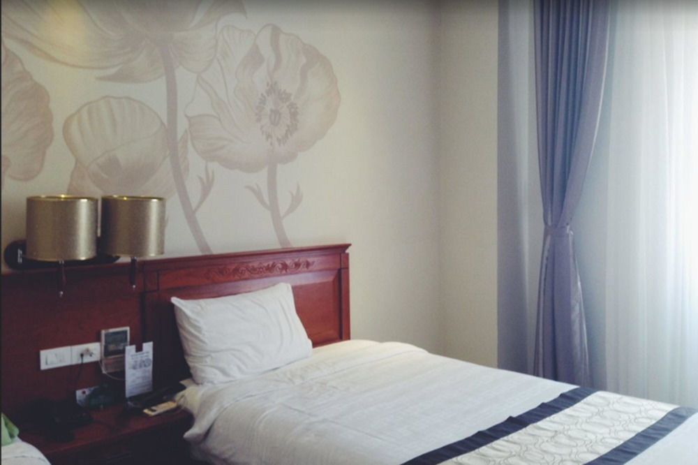 Au Lac Charner Hotel Ho Chi Minh City Exterior photo
